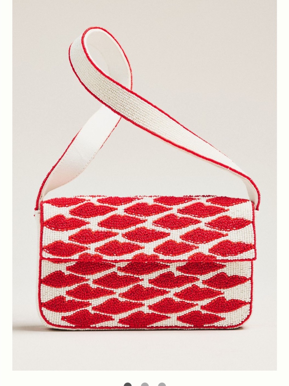 Fiona Beaded Shoulder Bag ‘Lips’ Anthropologie Red Shoulder Bag